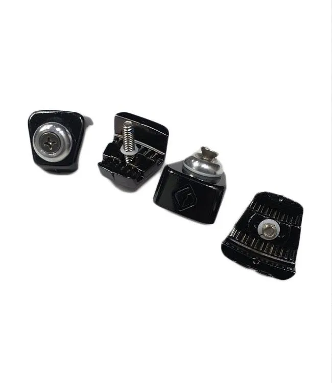 CWB Claw Bolt Set